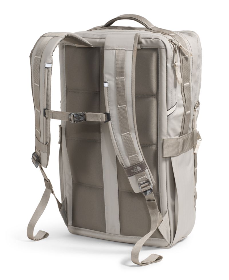 Men's Base Camp Voyager Daypack Bag
