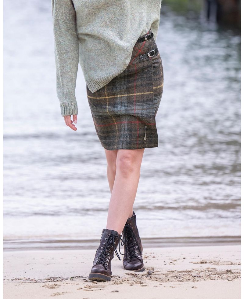 Women's The British Celt Kilt Plaid A-Line Wool Skirt