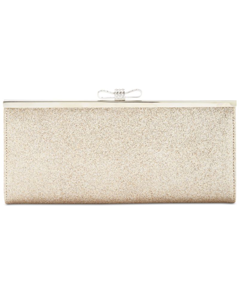 Carolyn Glitter Clutch