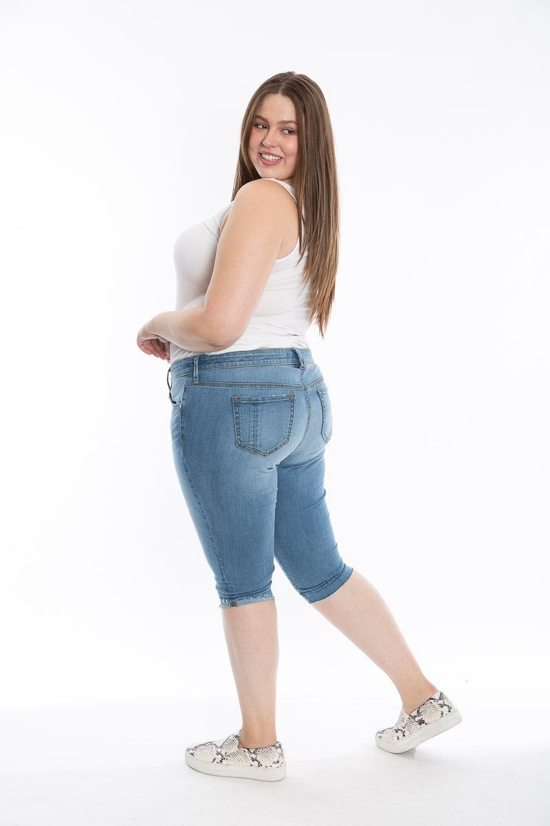 Plus Size Mid Rise Crop Jeans