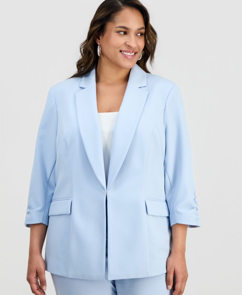 Plus Size Kiss-Front 3/4-Sleeve Blazer
