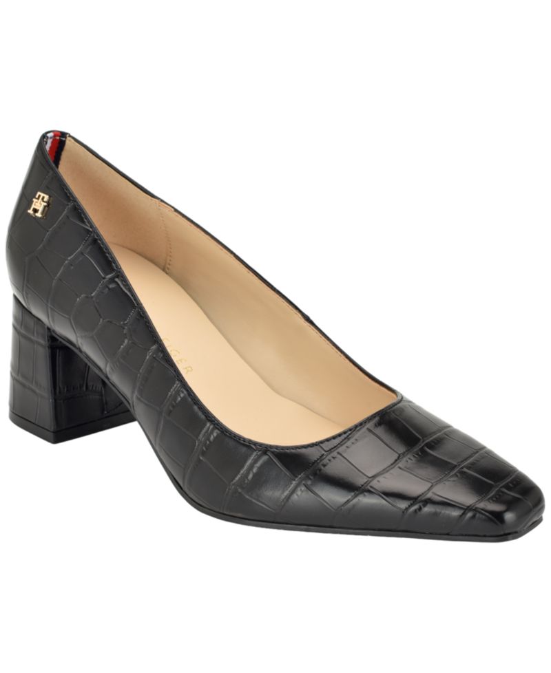 Women's Opheili Classic Block Heel Pumps