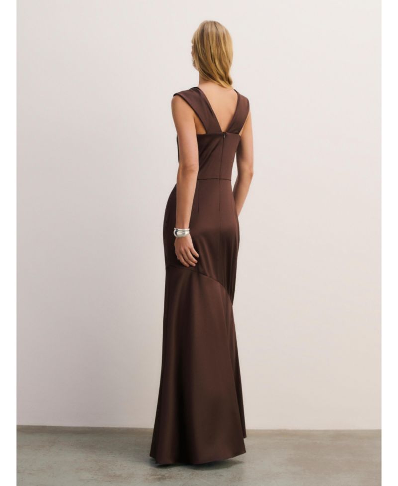 Women's Amorosi Cowl Neck Fit & Flare Sleeveless Gown