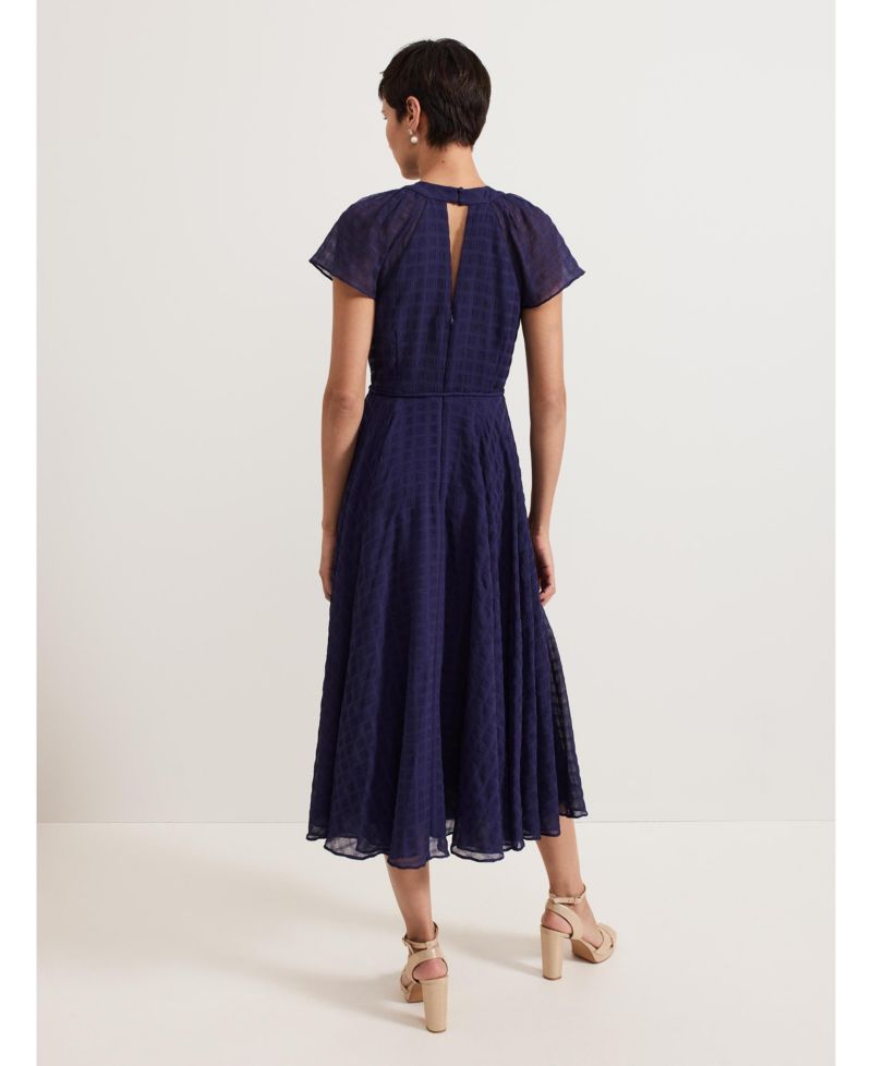 Women's Gwen Pleated Textured Dress