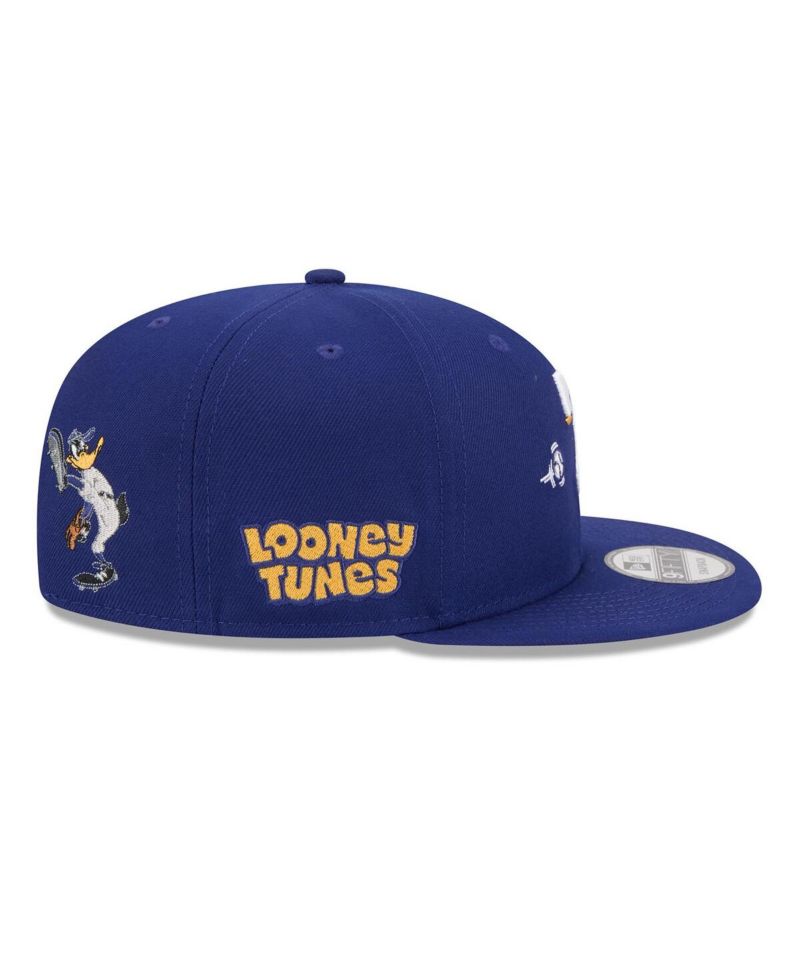 Men's Royal Texas Rangers Looney Tunes Daffy Duck 9FIFTY Snapback Hat
