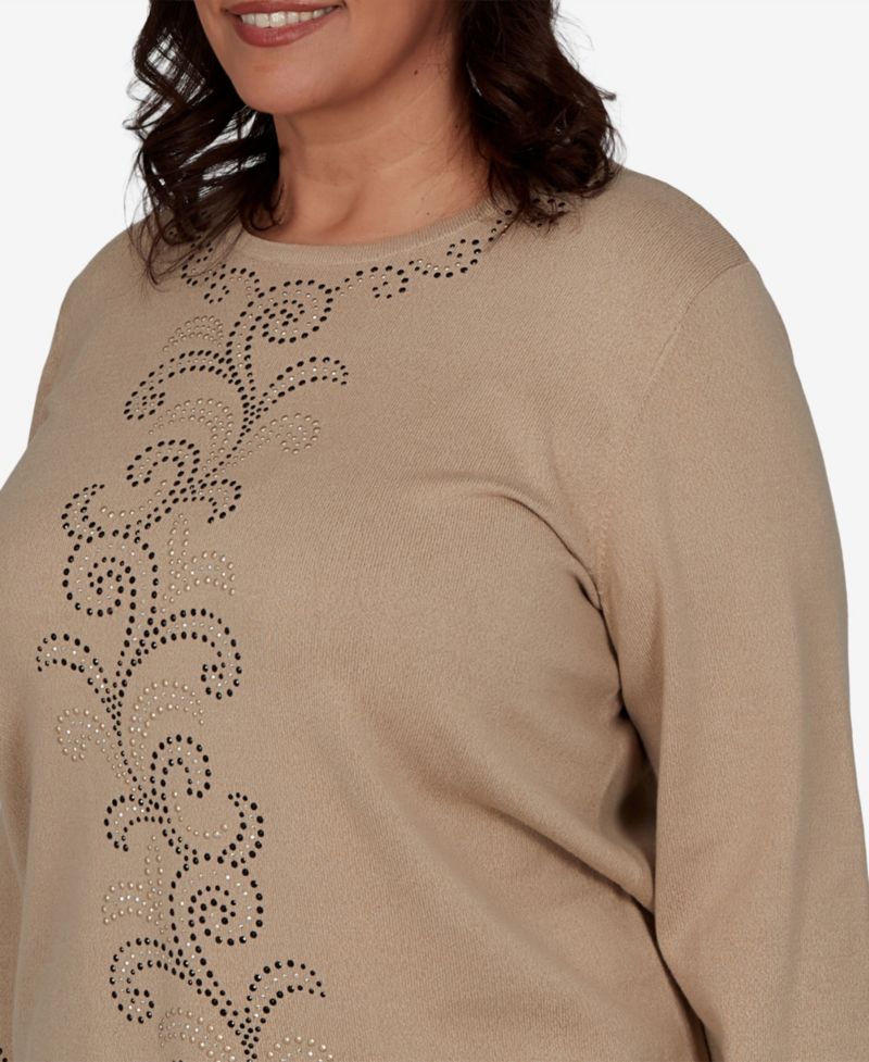 Plus Size Travel Advisory Beaded Scroll 3/4-Sleeve Sweater