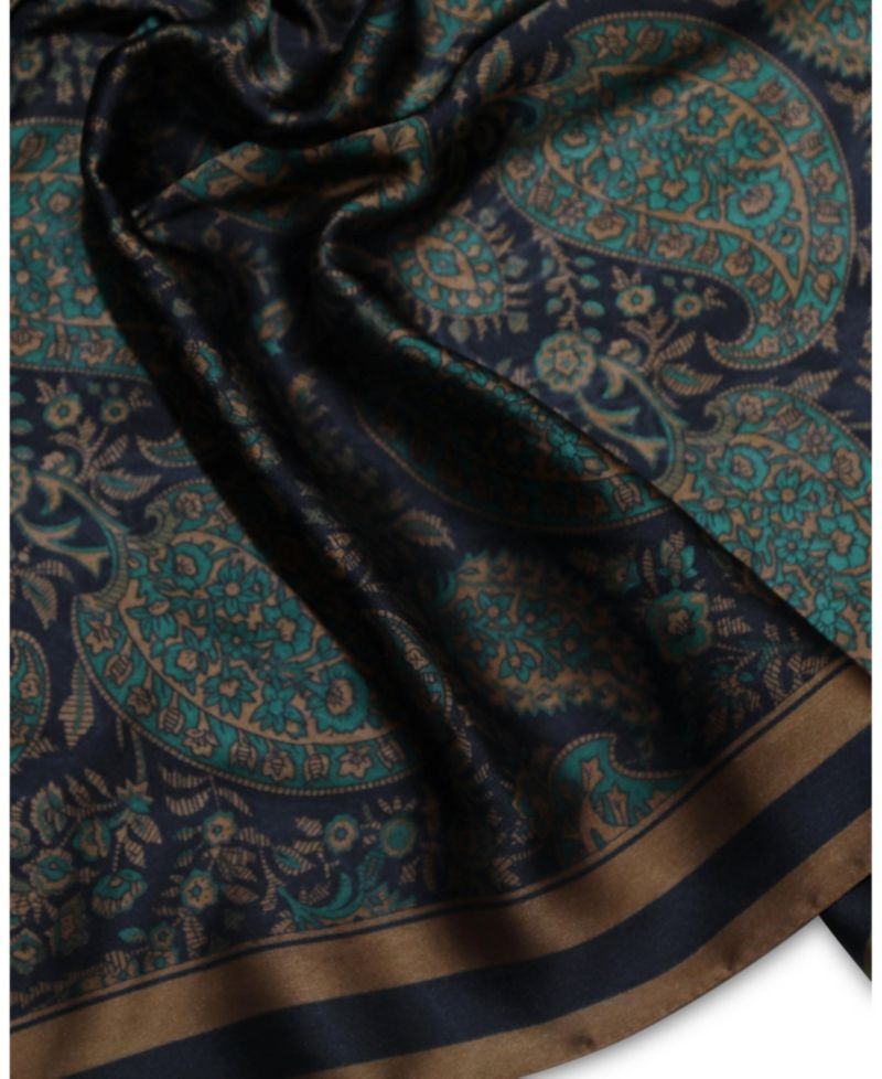 Women's Still of Night Fashion Scarf