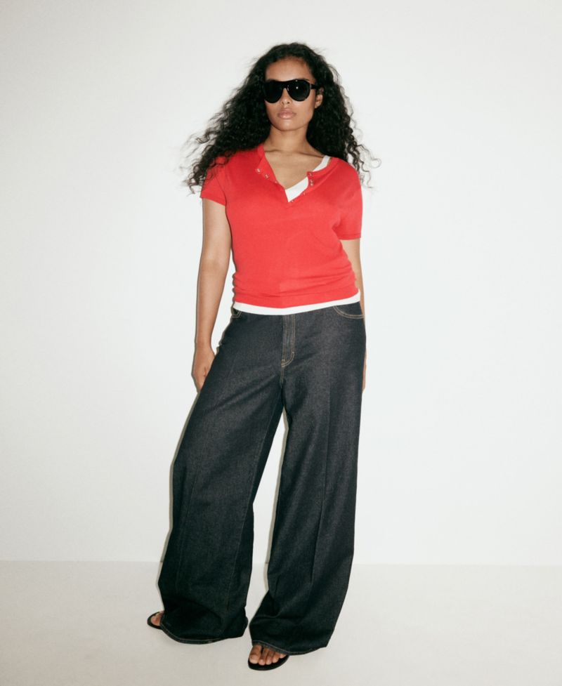 Women's Crew-Neck Short-Sleeve Fine-Knit Sweater