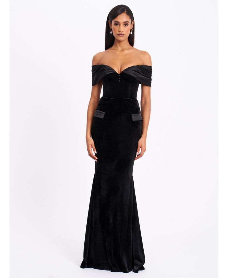 Women Qamra Black Velvet Off Shoulder Mermaid Maxi Dress