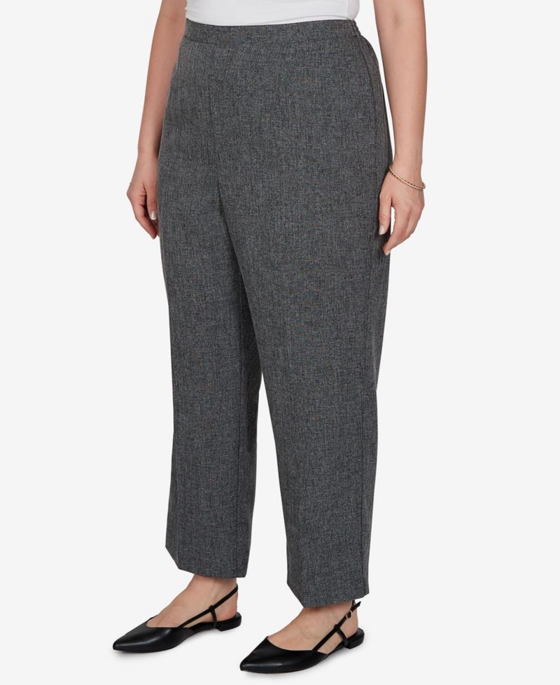 Plus Size Pull-On Mid-Rise Straight Pants