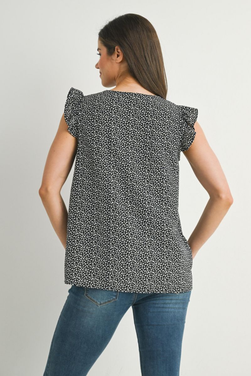Women's Ribbed Scoop Neck Short Sleeve Top with Ruffle Hem
