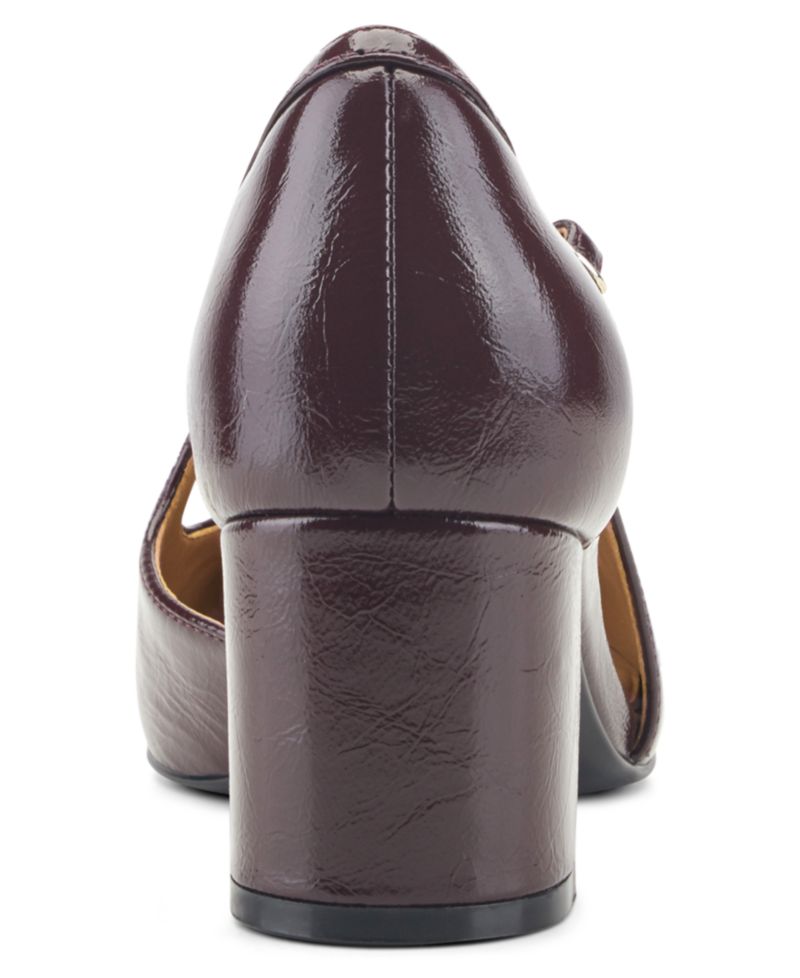 Women's Nerina eFlex Leather d'Orsay Asymmetrical Pumps