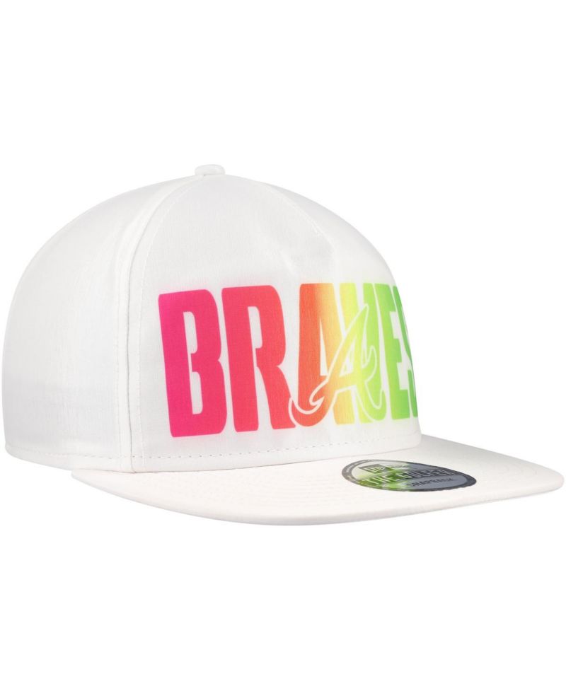 Men's White Atlanta Braves Spring Spectrum Golfer Snapback Hat