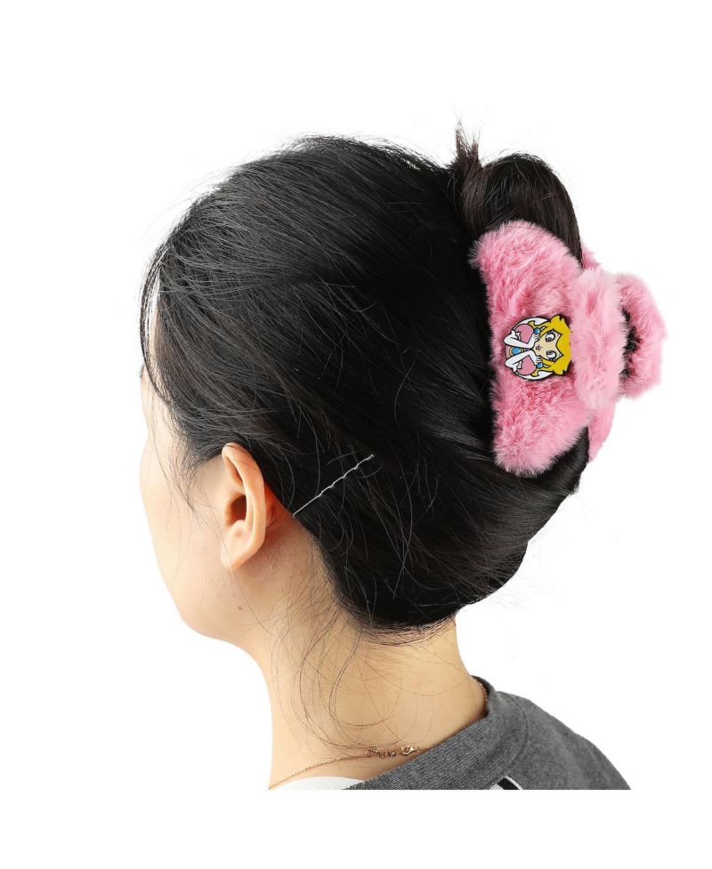Bros Princess Peach 4-Piece Treat Yourself Care Kit