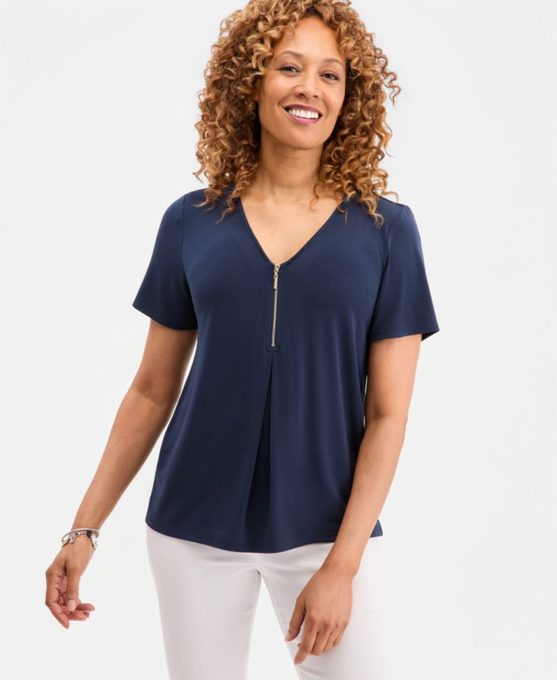 Women's V-Neck Front-Zip Pleated Top