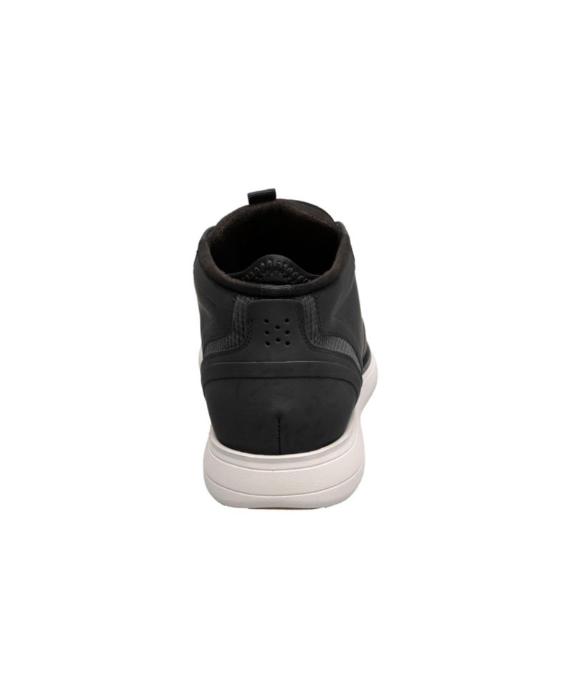 Men's Eastmont Almond Toe Chukka Boots