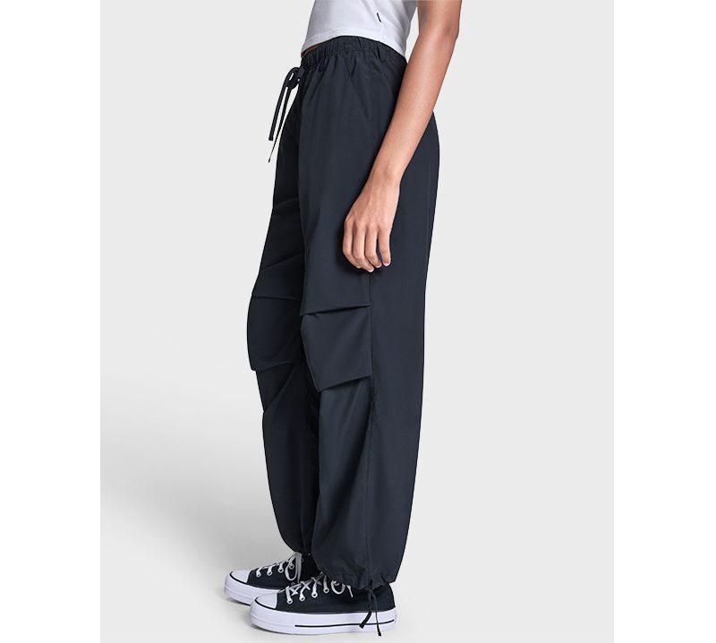 Women's Loose-Fit Tech Pants