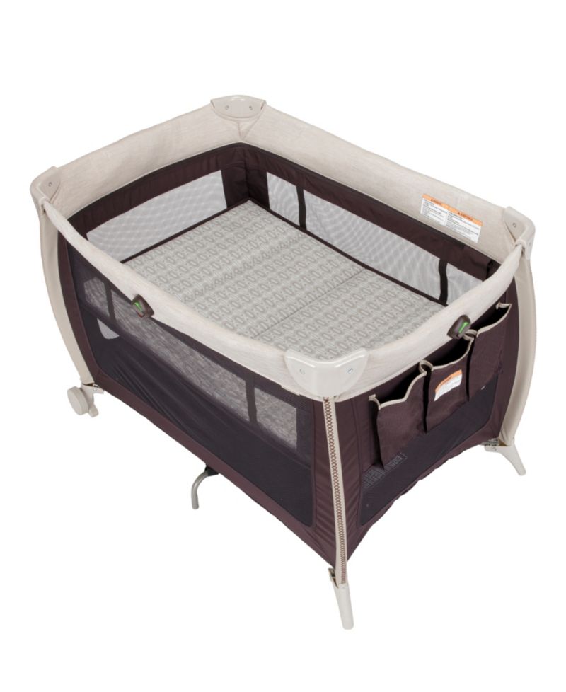 Baby Play-and-Stay Play Yard
