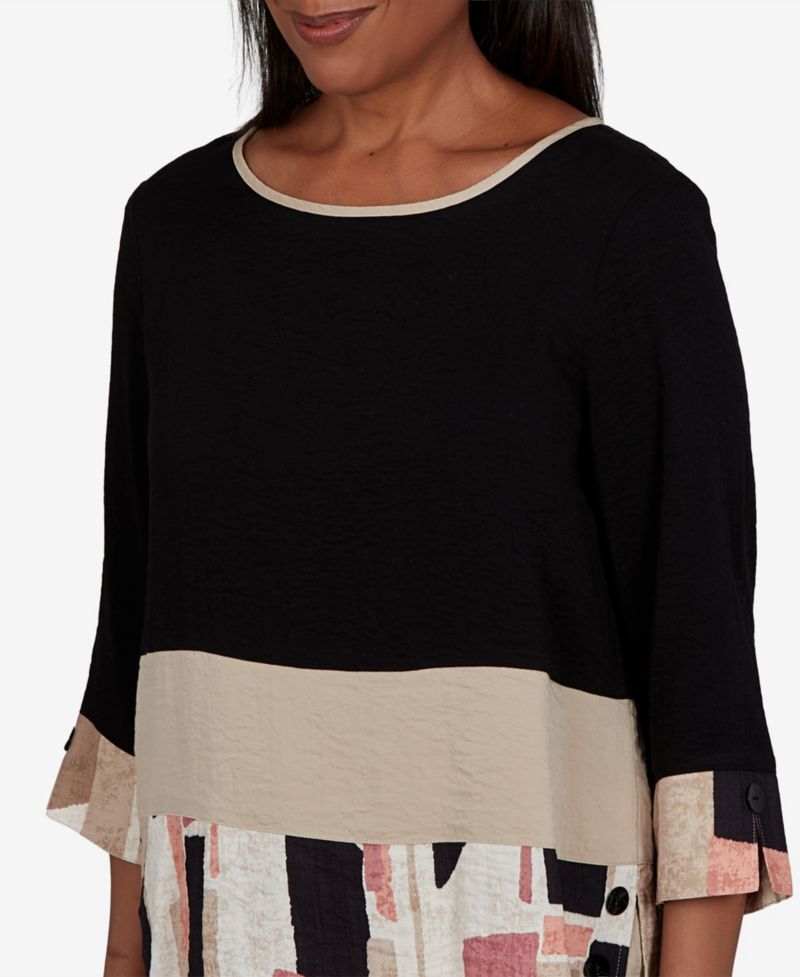 Women's Travel Advisory Spliced Patchwork Woven Top