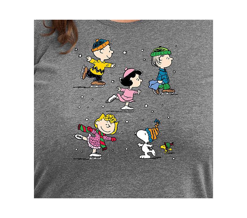 Plus Size Peanuts Skating Graphic T-shirt