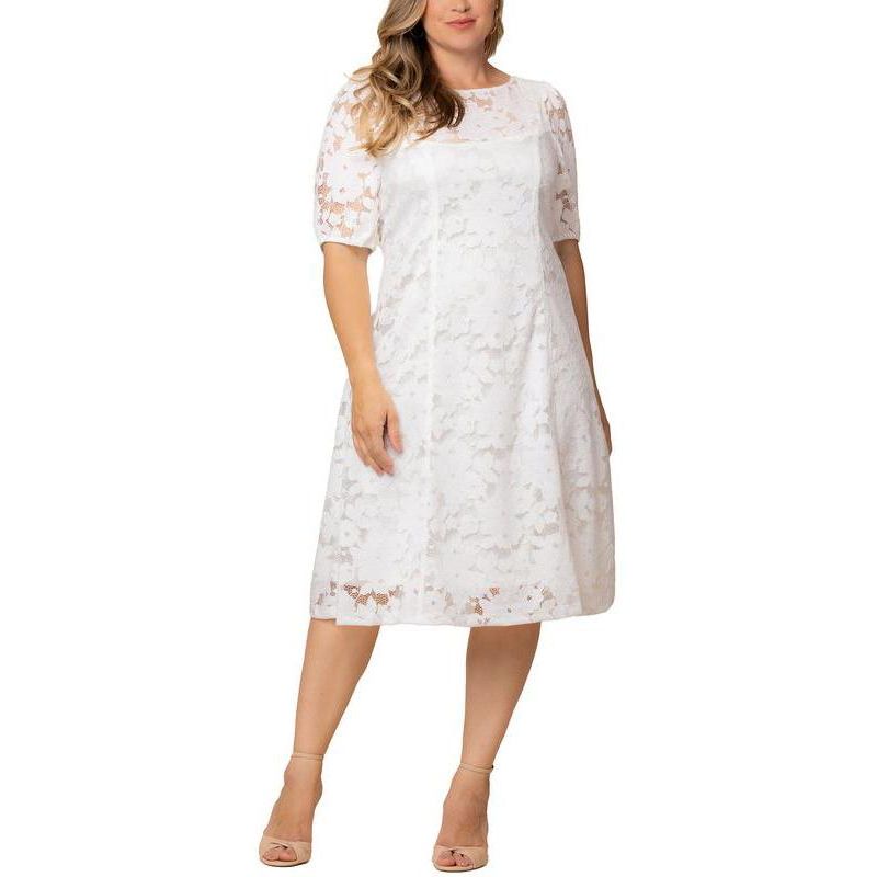 Plus Size Emma Lace Shift Dress