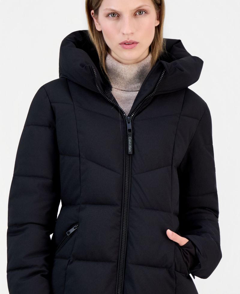 Women's Hooded Zippered Puffer Coat