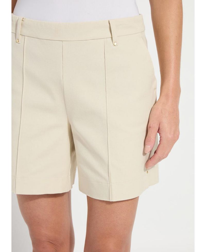 Women's Amanda Pull-On Mid-Rise Stretch-Twill Shorts, 6" Inseam