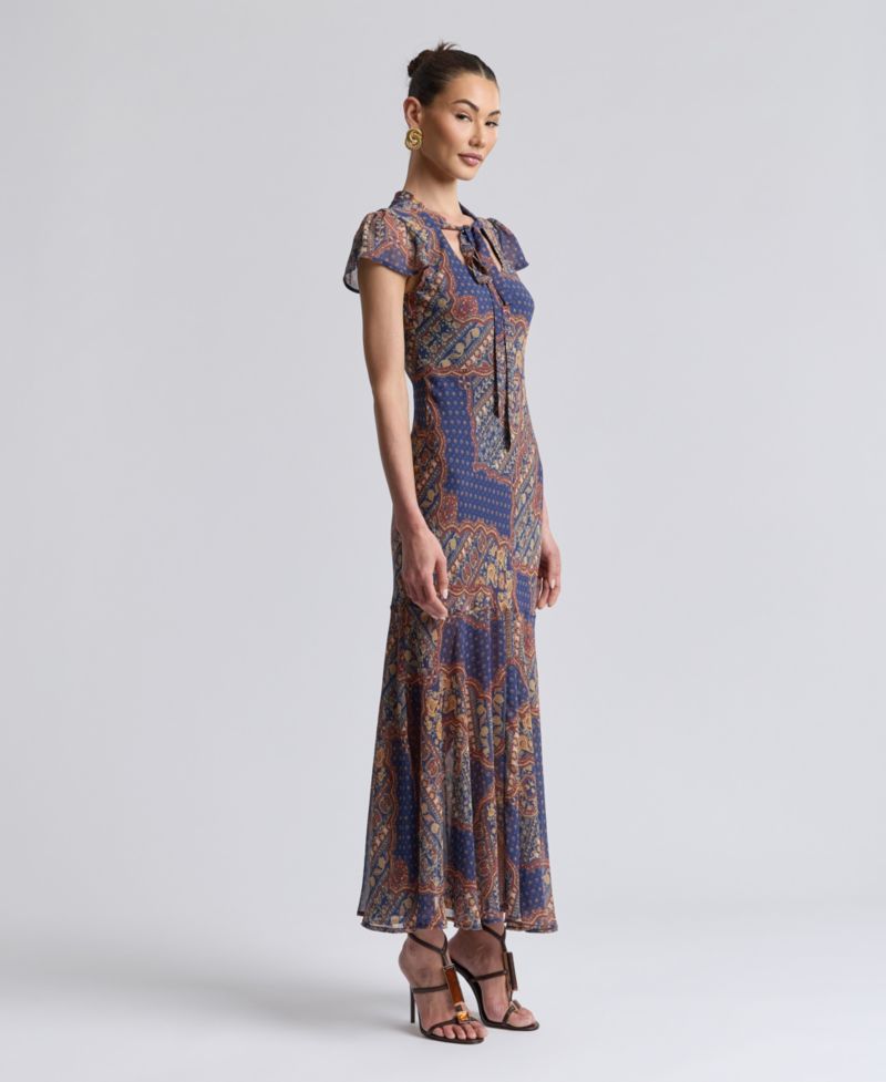 Women's Scoop Neck Tie Detail Godet Maxi Dress