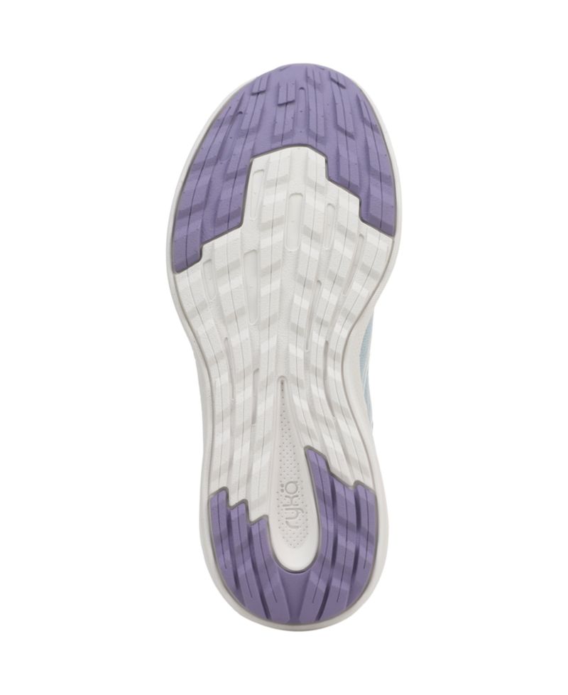 Women's Intent Lace Up Walking Sneakers