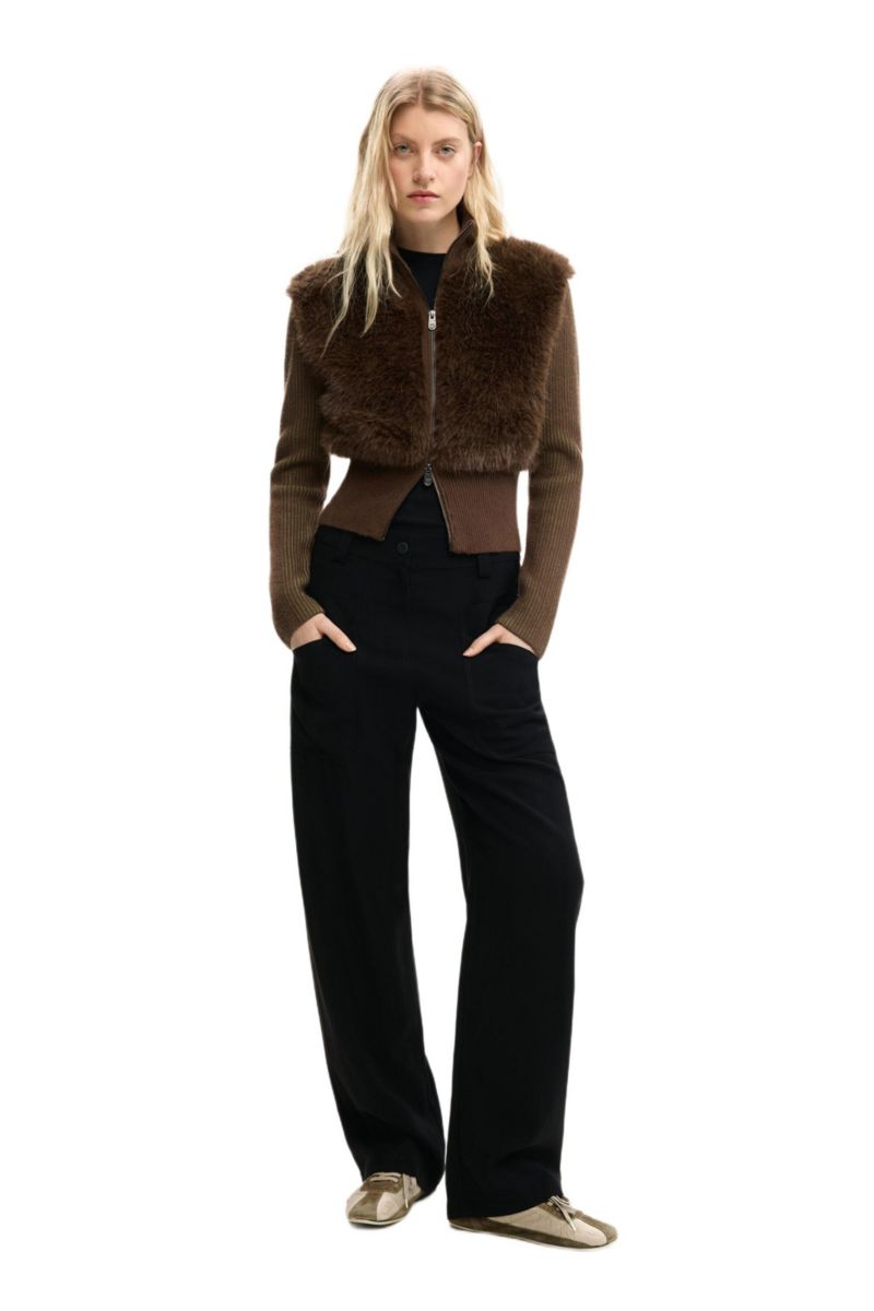 Women's Knit Sweater With Fur