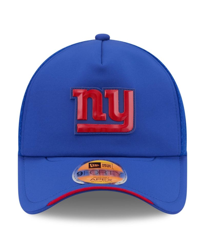 Big Boys and Girls Royal New York Giants 2026 Sideline Apex 9FORTY Adjustable Trucker Hat