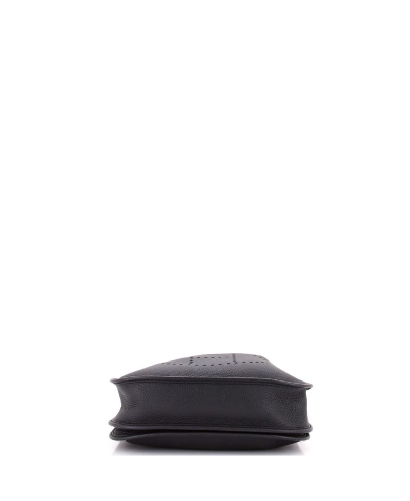 Pre-Owned Hermes PM Evelyne Bag Gen III Clemence