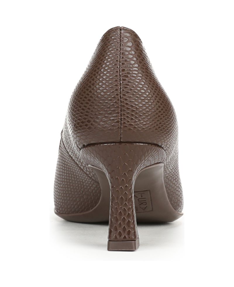 Women's Tylan Point Toe Pumps