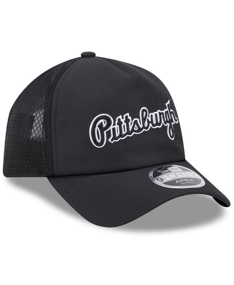 Men's Black Pittsburgh Pirates 2026 Batting Practice Alternate Apex 9FORTY Adjustable Hat