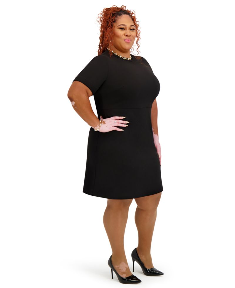 Women's Short Sleeve Crewneck Dress