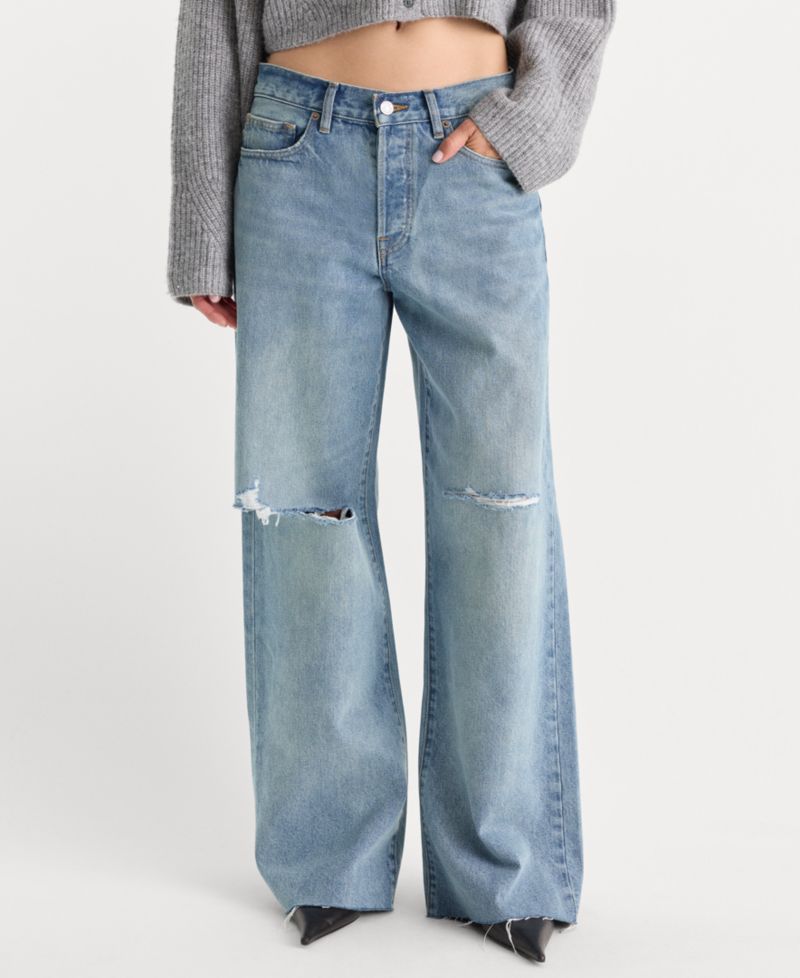 Women's Vintage Low Slung Baggy Destructed Jeans