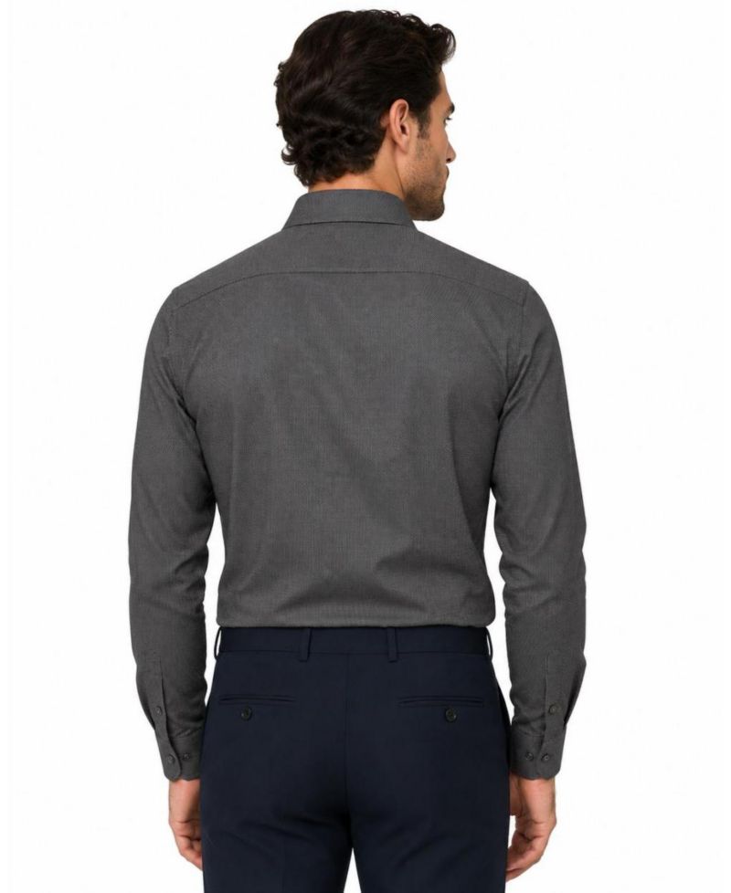 Men's Slim Fit Button-Down Shirt