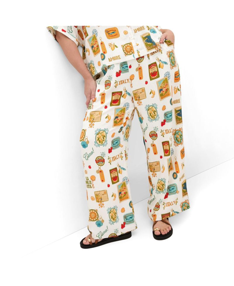 Plus Size Amore Print Wide Leg Pant