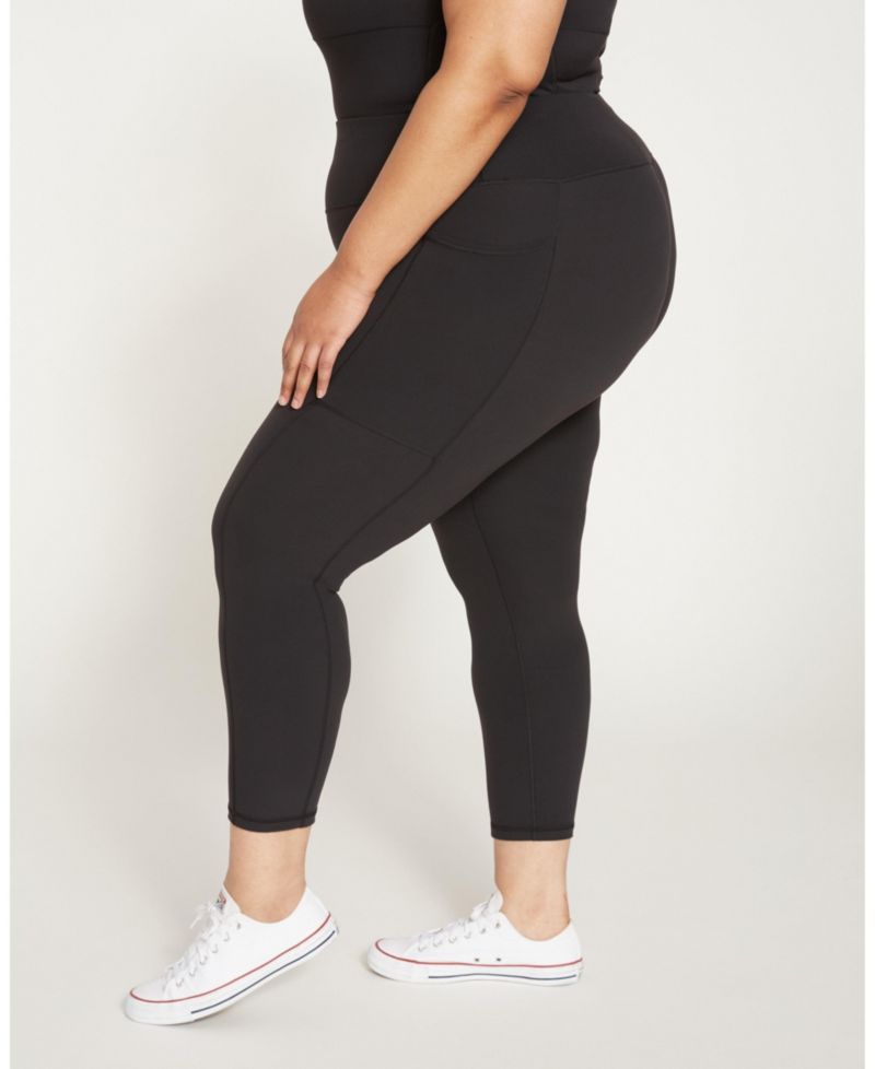 Plus Size Next-to-Naked Cropped Pocket Legging