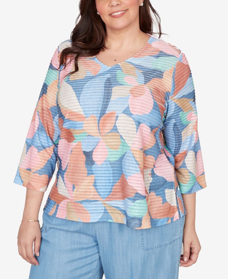 Plus Size Beachcomber Abstract Floral V-Neck Top