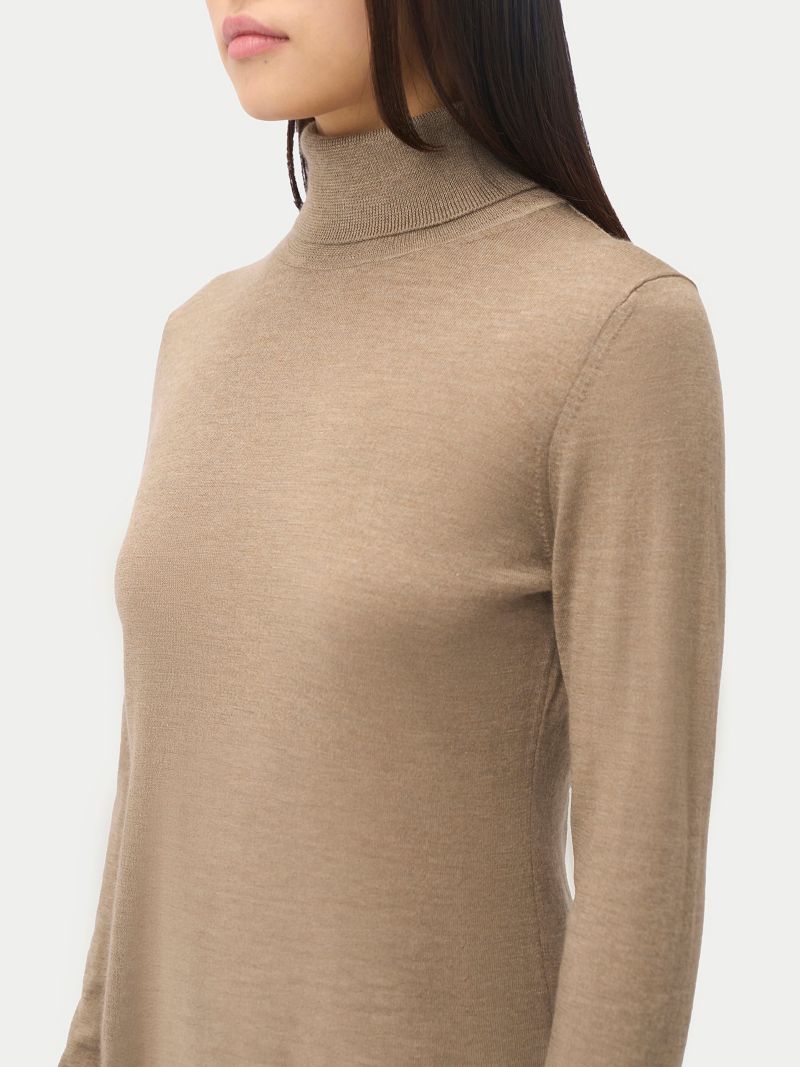 Women's Essential Cashmere-Silk T-Neck Sweater