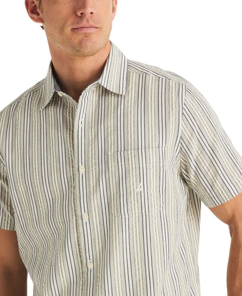 Men's Seersucker Stripe Classic-Fit Short-Sleeve Shirt