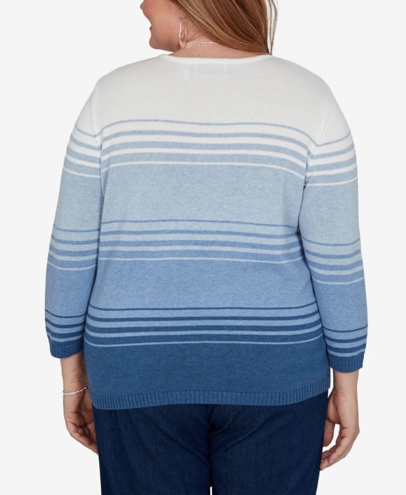 Plus Size Floral Embroidery 3/4-Length Crewneck Pullover Sweater
