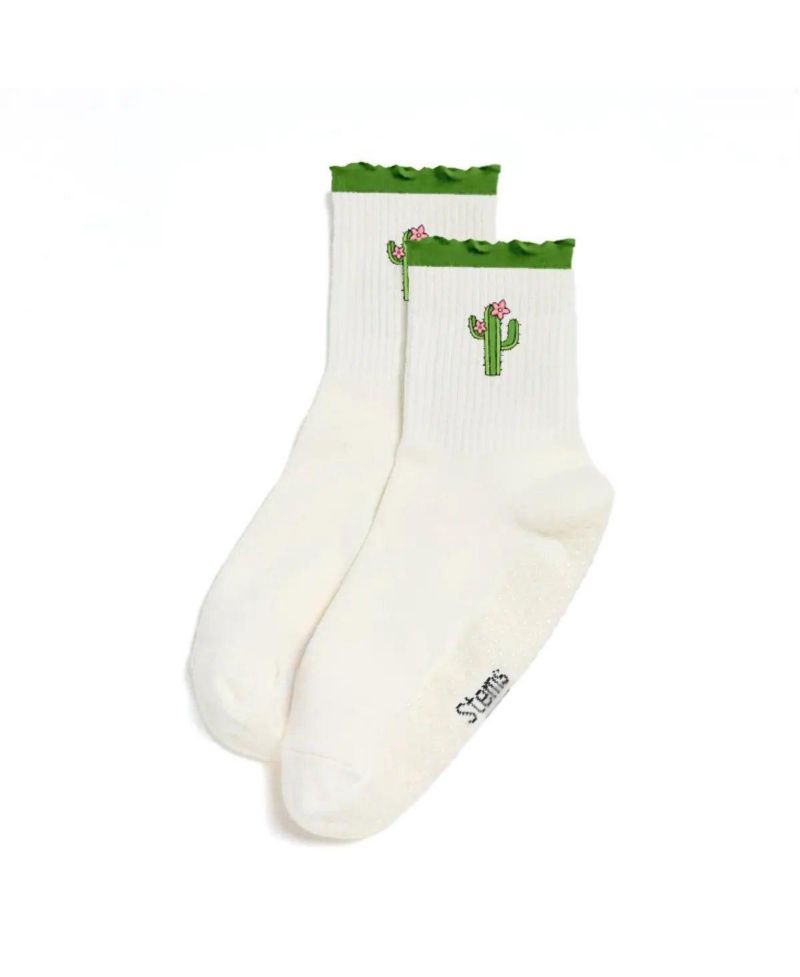 Women's Non-Slip Grip Ruffle Ankle Socks