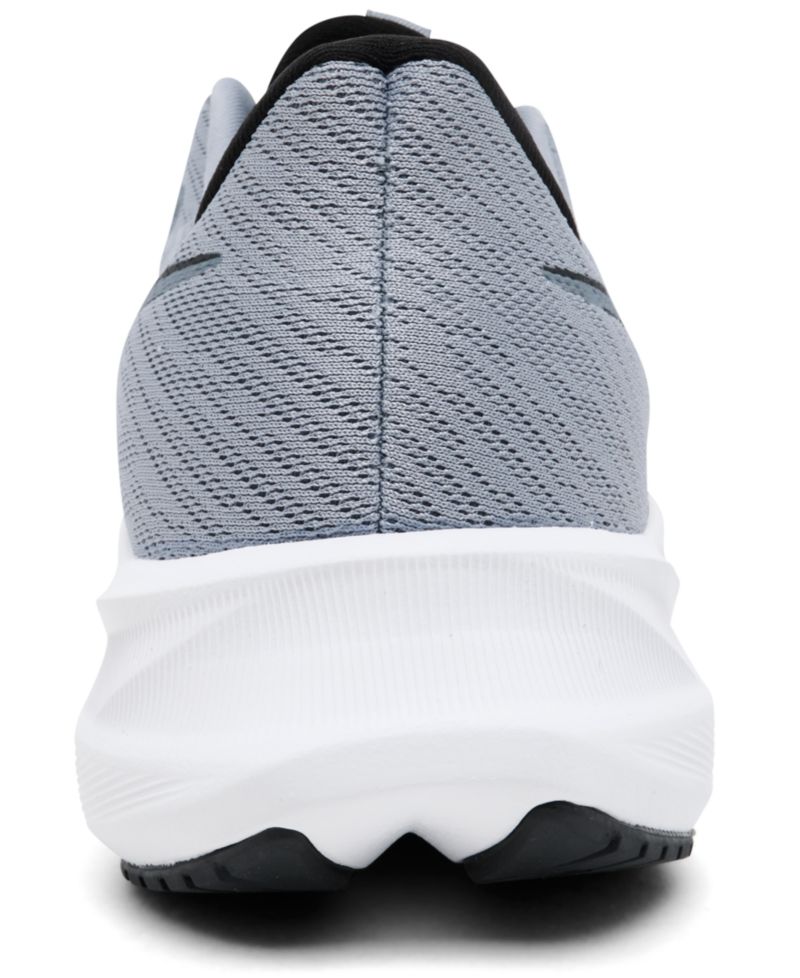 Men's VERSABLAST 4 Running Sneakers from Finish Line
