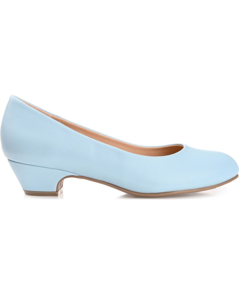 Women's Saar Round Toe Kitten Heel Pumps