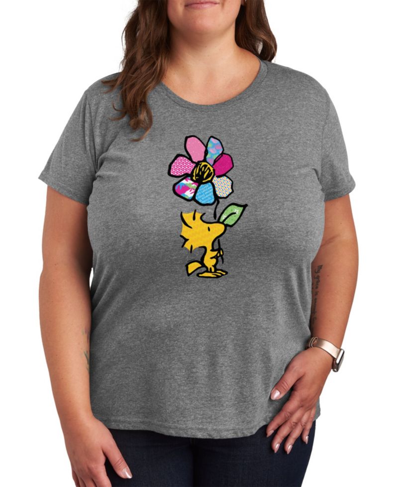 Trendy Plus Size Peanuts Woodstock Flower Graphic T-shirt