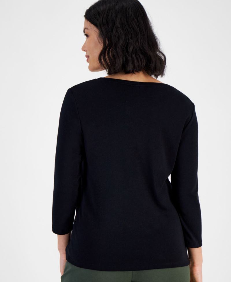Plus Size 3/4-Sleeve Henley Tee