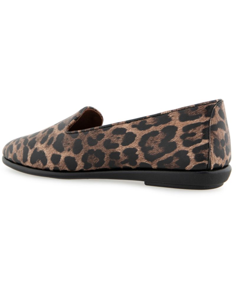 Women's Betunia Slip-On Casual Flats