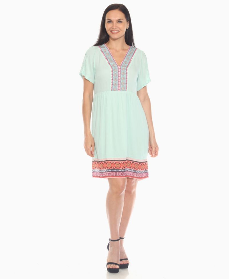 Women's Short Sleeve Embroidered V-Neck Shift Dress